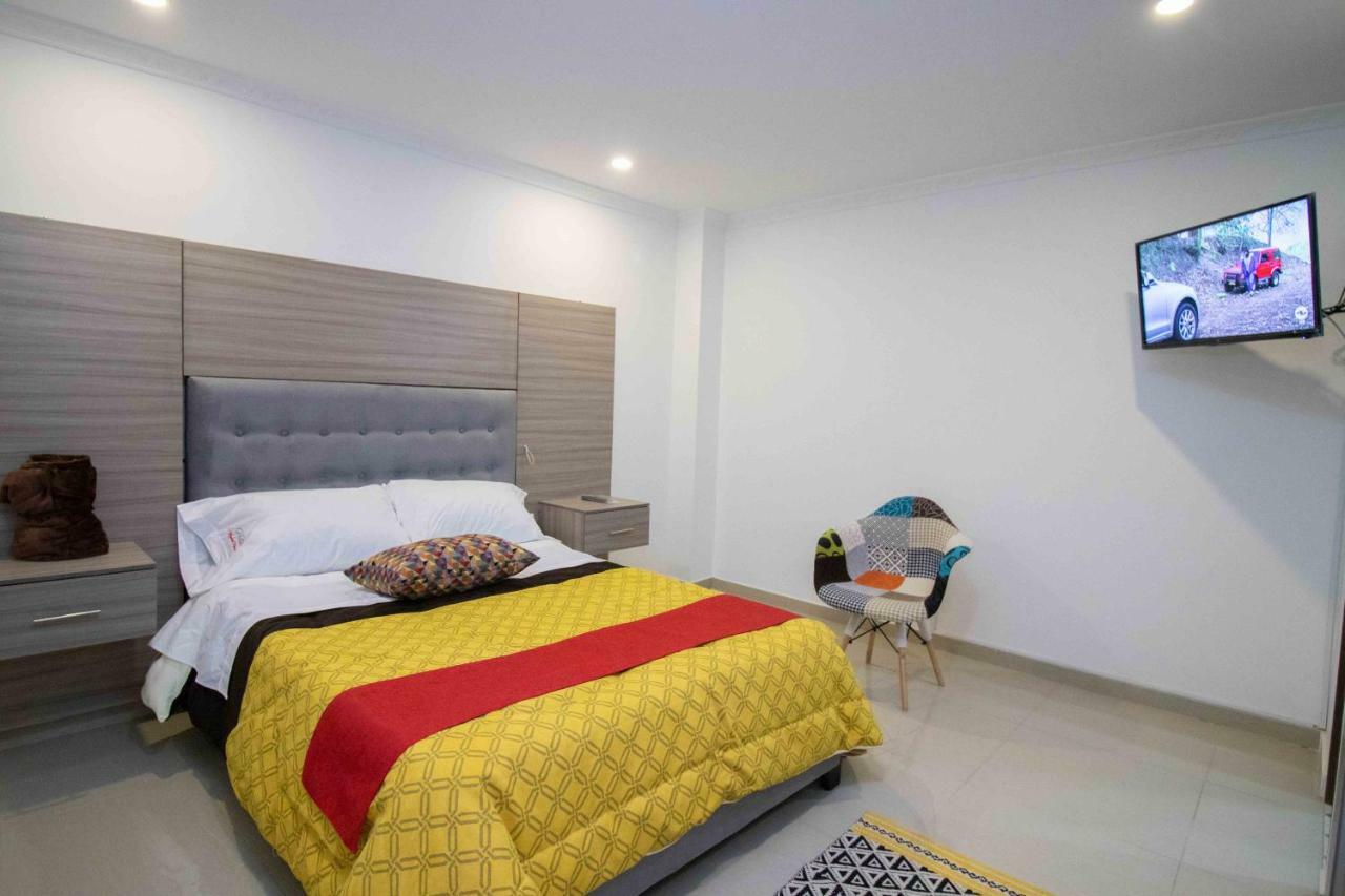 Hotel Madrid Plaza Colombia Luaran gambar
